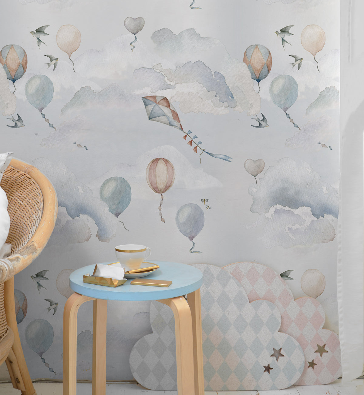 Balloons Fairytale Wallpaper