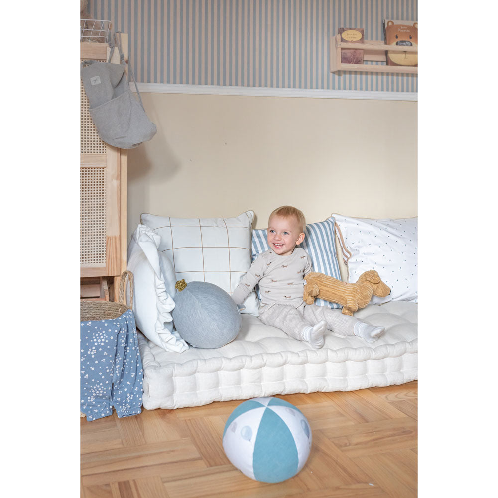 Simple Vintage Stripes Beige Blue Wallpaper - Image 6